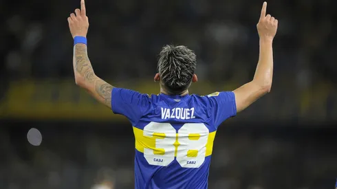 Del ídolo al pibe: Rojitas llenó de elogios a Vázquez