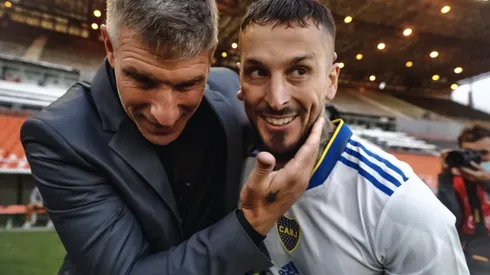 Un encuentro muy esperado: Martín Palermo y Darío Benedetto se fundieron en un afectuoso abrazo