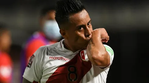 ¿Cueva es una opción? La acción del peruano que explotó el rumor