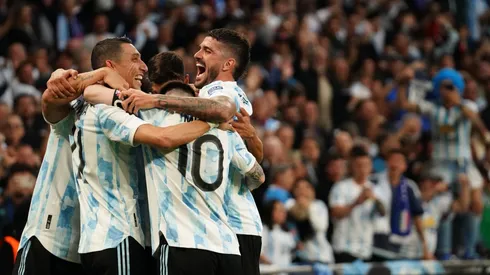 Video: la canción de los jugadores de la Selección para Maradona