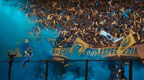 Impresionante: así se gritó el gol del Pipa a River en las calles de La Boca