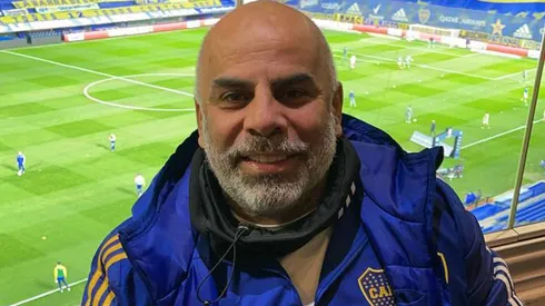 Otro xeneize: en Qatar, Serna le regaló una camiseta de Boca a un crack mundial