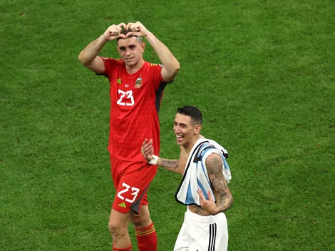 Un jugador francés criticó al Dibu Martínez y Di María lo cruzó: "A llorar a otro lado”