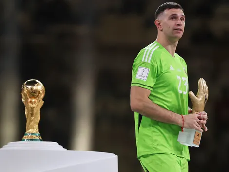 El gigante de Europa que quiere al Dibu Martínez tras su gran Mundial