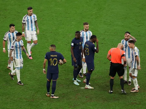 Perjudicaron a Argentina: hubo mano en la jugada previa al penal para Francia que derivó en el 3-3