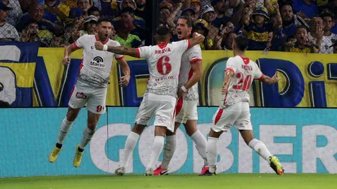 La chicana de Instituto a Boca en redes. Foto: Getty