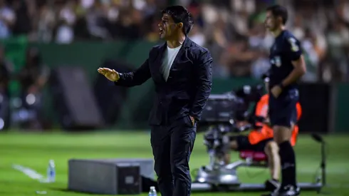 El DT analizó la caída en conferencia de prensa. Foto: Getty