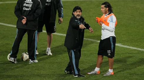 Diego y Tevez en Sudáfrica. Foto: Getty.