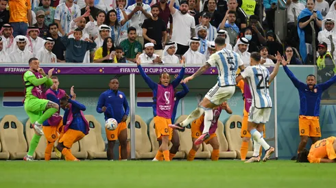 El recuerdo de Paredes ante Países Bajos. Foto: Getty