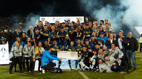 El festejo del plantel tras vencer a Central. Foto: Getty.