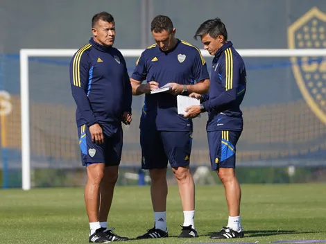 No es Almirón: el máximo responsable del cambio de posición de Advíncula