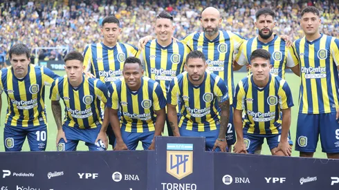 Un jugador del Canalla apuntó contra un futbolista del Xeneize. Foto: Getty