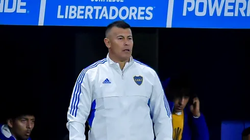 Jorge Almirón y varias bajas por resolver. (Getty)