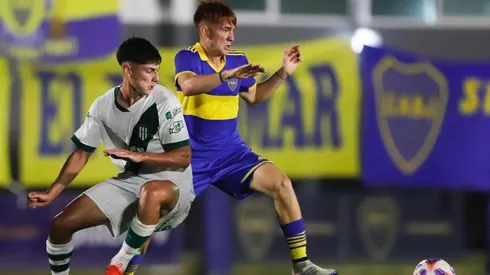 Valentín Barco, titular vs. Estudiantes de La Plata.