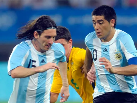 Revelaron cómo fue el primer encuentro entre Riquelme y Messi: "Lo miraba como si fuera un Dios futbolístico"