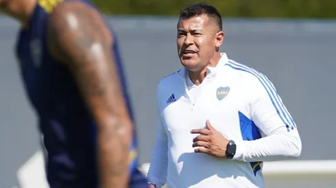 Almirón probó variantes sin los titulares. (Foto: prensa CABJ)