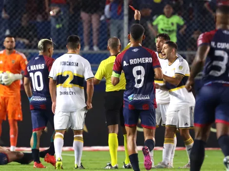 La queja de Chiquito Romero ni bien terminó el partido: "El árbitro no lo vio"