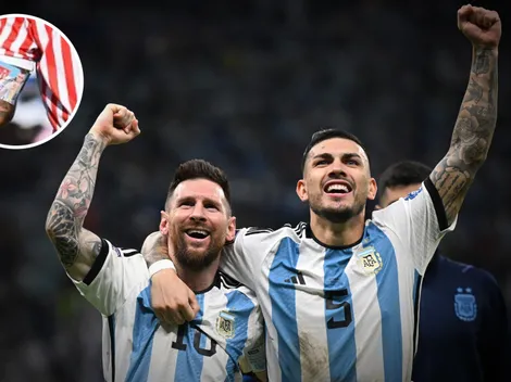 Gracias a Paredes, un exBoca tiene su cinta de capitán firmada por Messi