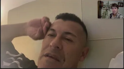 Almirón charló con Giorgio Armas.