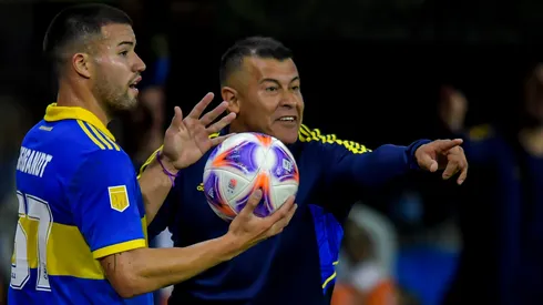 La decisión de Jorge Almirón. (Getty)