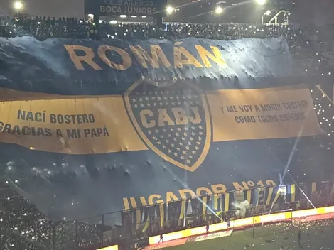 Para vos, Román: el increíble telón que estrenó la hinchada de Boca en el Homenaje al ídolo