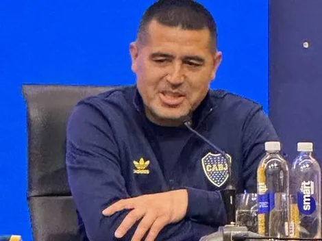 Adidas sacó la campera que usó Riquelme en la coferencia de su despedida