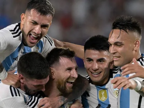 Un viejo deseo de Riquelme habló sobre la chance de ir a Boca: "Siempre hablo con Román..."