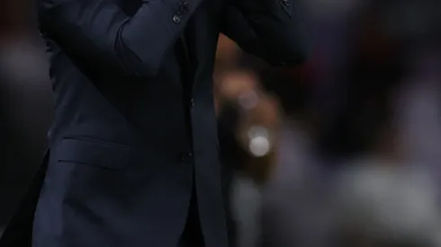 Un DT del fútbol argentino, invitado al partido despedida. Foto: Getty