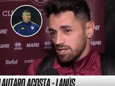 Insólito: Acosta le apuntó a Almirón para quejarse del VAR