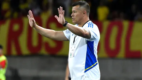 Nueva postura de Almirón (Getty)