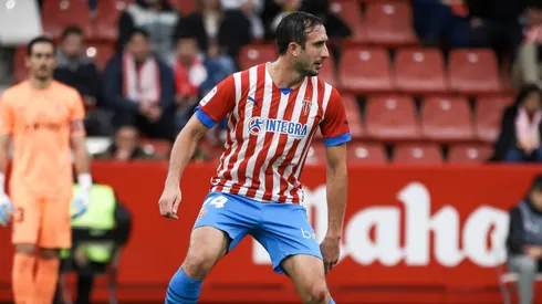 Izquierdoz, pretendido por varios equipos del fútbol argentino. Foto: Sporting Gijón Oficial