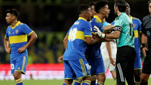 Echaron a un árbitro de AFA que fue protagonista de un escándalo en un partido de Boca (Getty)