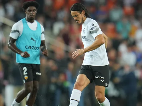 Sorpresa en Valencia con Cavani: un gesto inesperado y una charla que ilusiona a Boca