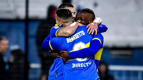 Abrazo de gol. Foto: Getty