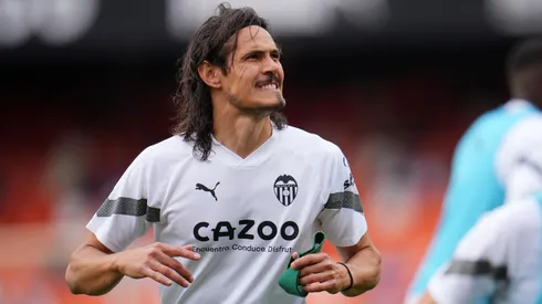 Edinson, con la del Valencia. Foto: Getty