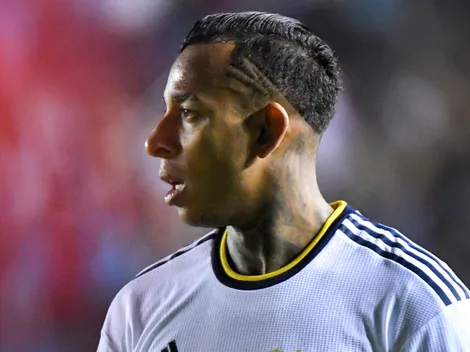 Confirmado: Villa firmó con un nuevo club y se enfrenta a un problema legal con Boca