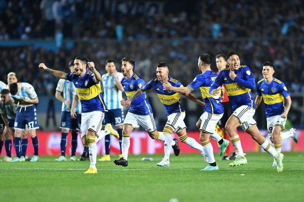 AVELLANEDA, ARGENTINA – AUGUST 30: Nicolas Figal (L) of Boca Juniors celebrates with teammates after winning the penalty shoot out during a second leg quarter final match between Racing Club and Boca Juniors as part of Copa CONMEBOL Libertadores 2023 at Presidente Peron Stadium on August 30, 2023 in Avellaneda, Argentina. (Photo by Marcelo Endelli/Getty Images)