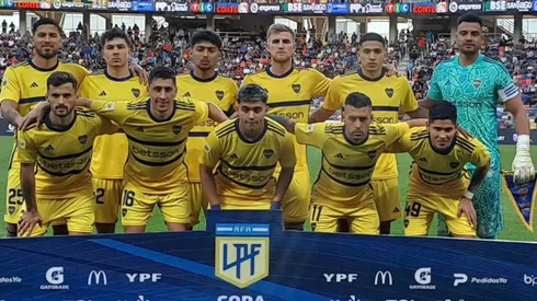 Los 11 titulares en Santiago. Foto: @TatoAguilera