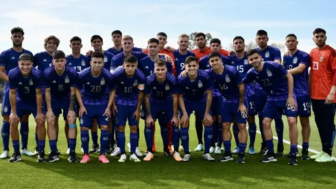 La Selección Sub 23, con Brey y Valentini (AFA Selección)