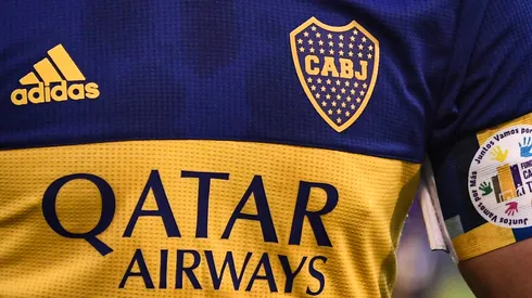 Un jugador que llegó al Xeneize desde una liga exótica, terminó despidiéndose del fútbol. Foto: Getty