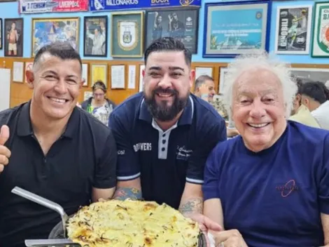 El mozo que atendió a Almirón reveló la reacción del DT de Boca cuando le pidió que gane la Copa Libertadores