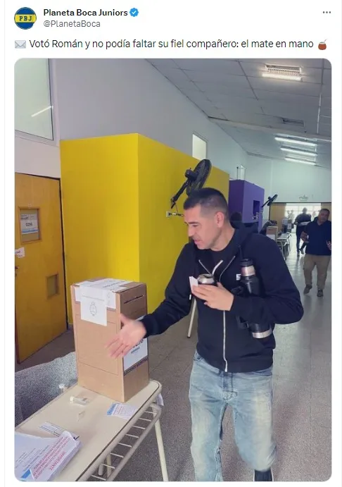 Voto Román: el mate y el termo, infaltables. Foto: Captura