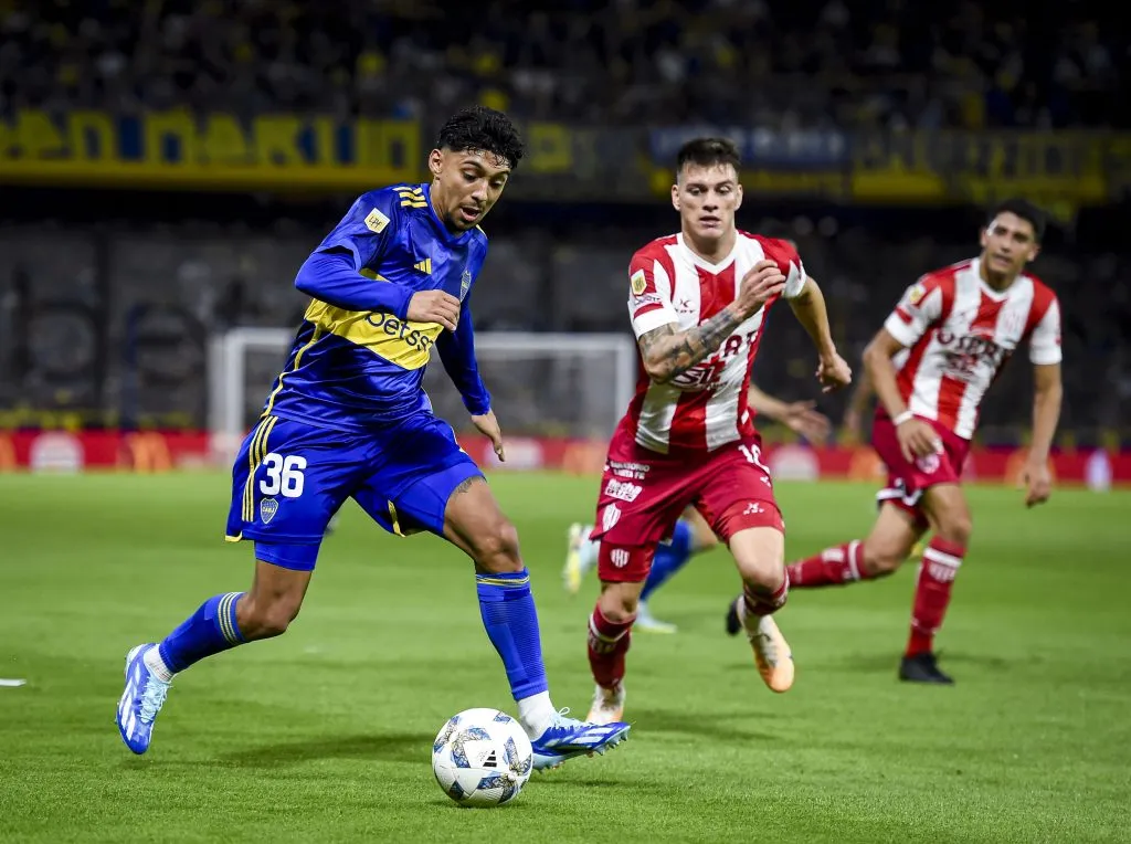 Cristian Medina en la victoria de Boca ante Unión. (Getty)