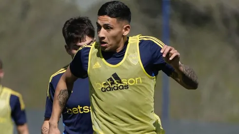 Equi Fernández en el entrenamiento de Boca (Prensa CABJ)