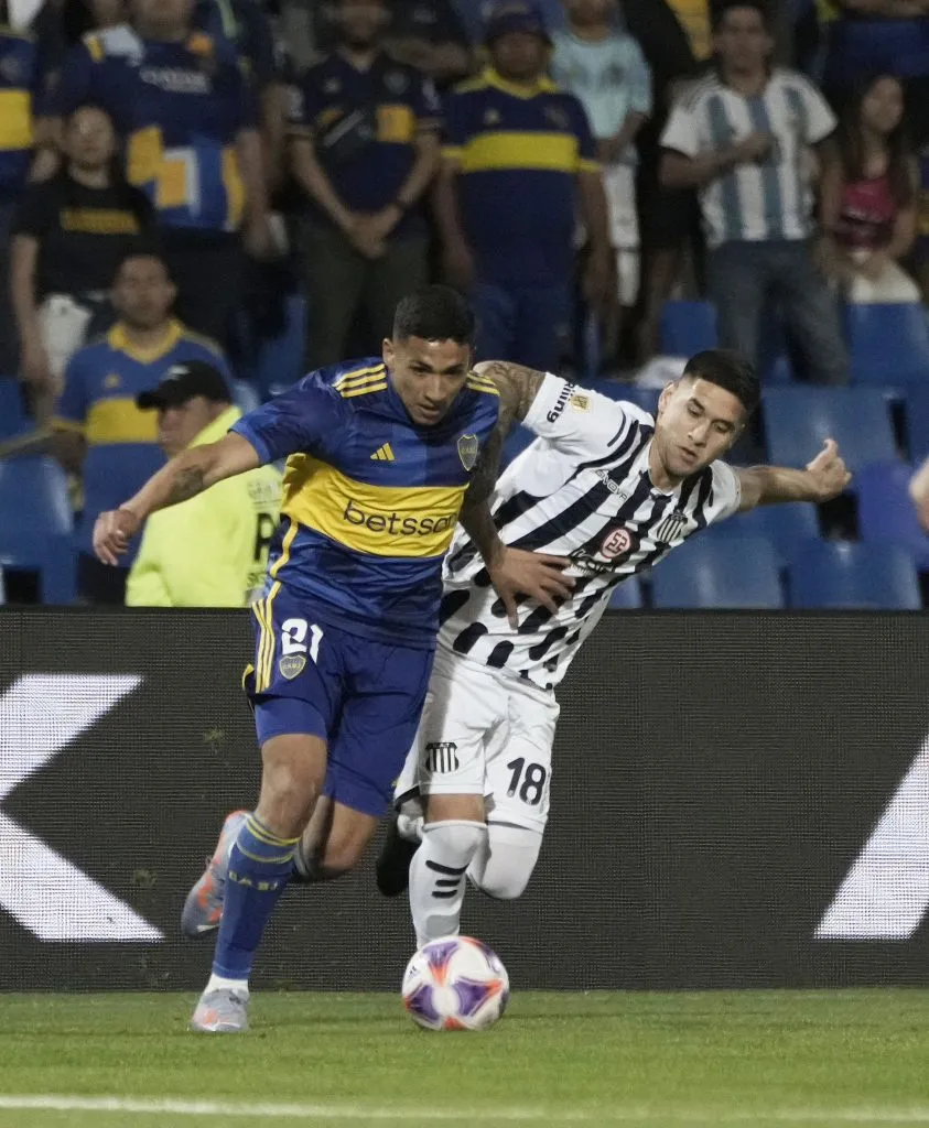 Ezequiel Fernández en la victoria de Boca contra Talleres. (Boca Oficial)