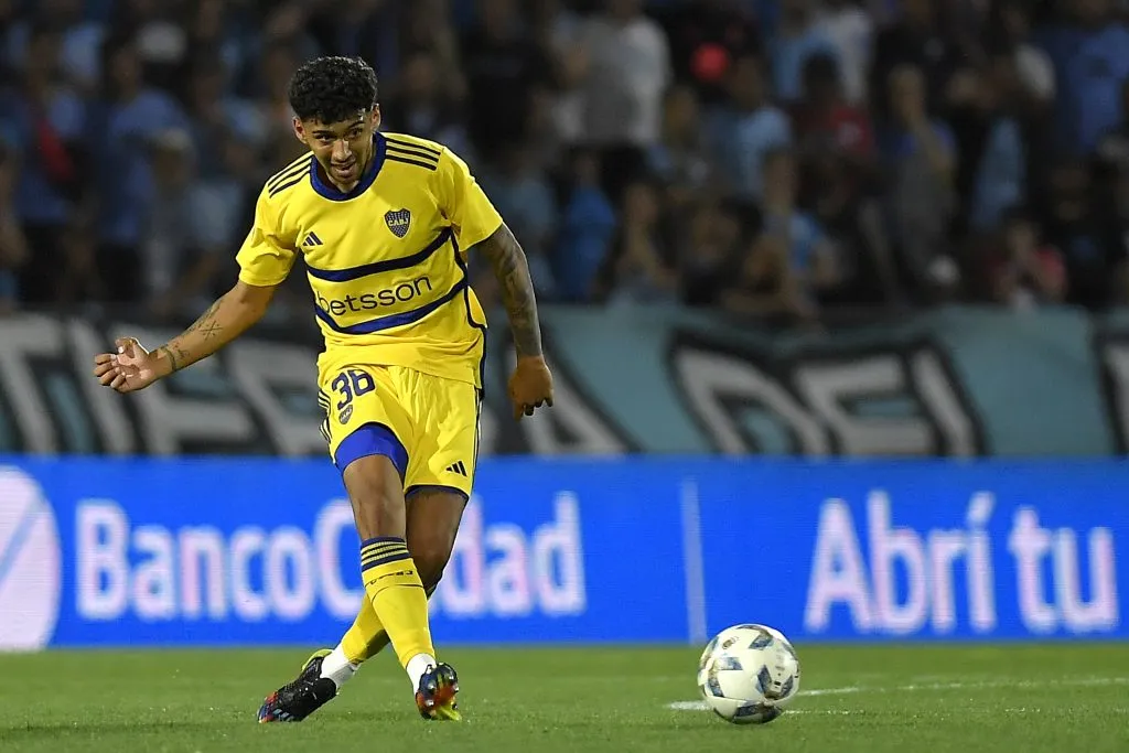 Cristian Medina en la derrota contra Belgrano de Córdoba. (Getty)