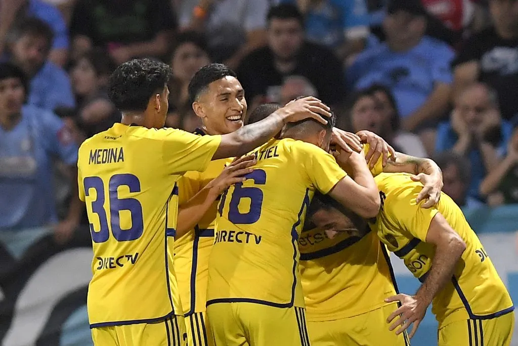 Abrazo de gol en Córdoba – Getty
