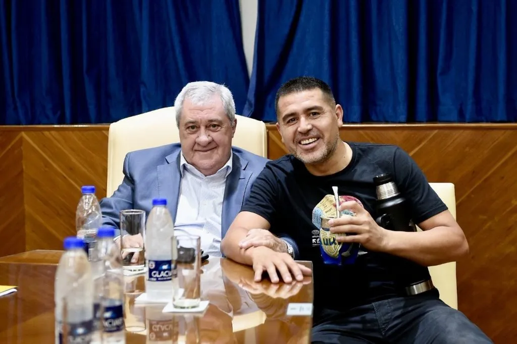 Juan Román Riquelme y Jorge Amor Ameal conforman el binomio del oficialismo.