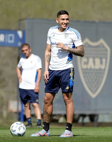 Equi, titular en el Maracaná. Foto: Captura