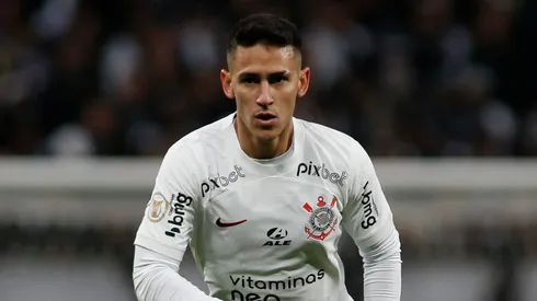 Rojas, en acción con la del Timao. Foto: Getty